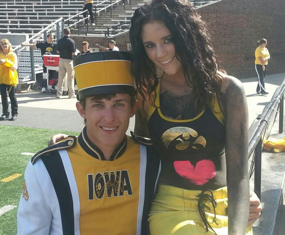 Kelsey (15BS, 17MSW) and Andrew Lynch (13BS, 17CER)