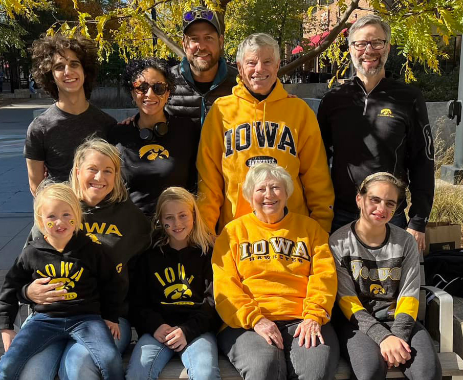 Mary (70BA) and William Richardson (69BA, 73MD)