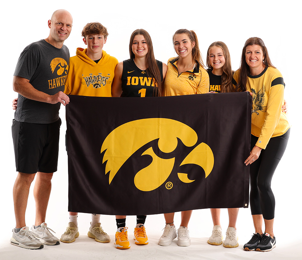 Taylor Stremlow with family